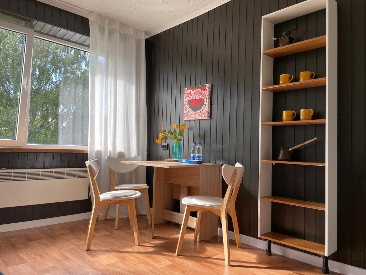 Nice Apartment In Maardu Buitenkant foto