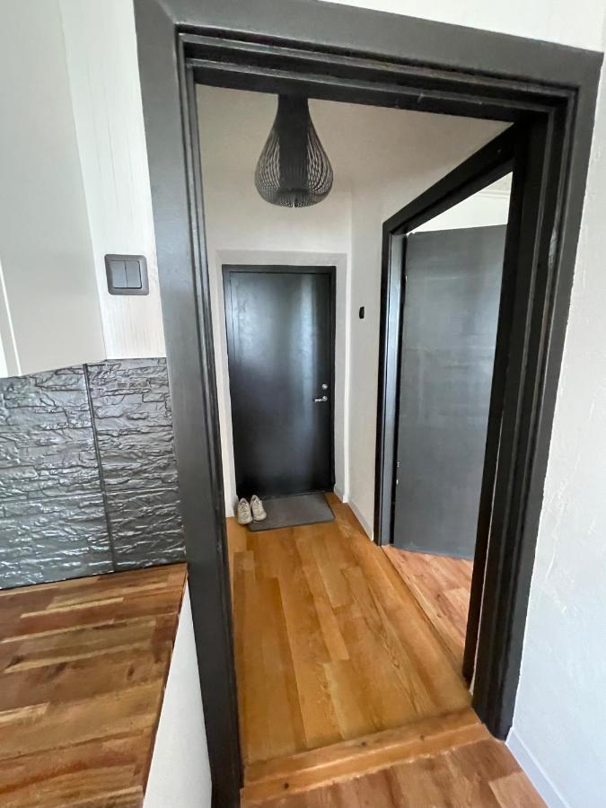 Nice Apartment In Maardu Buitenkant foto